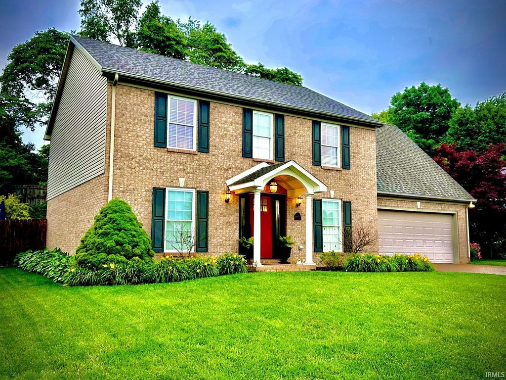 Photo of 212 Alexandria Drive, Newburgh, IN 47630 (MLS # 202613825)