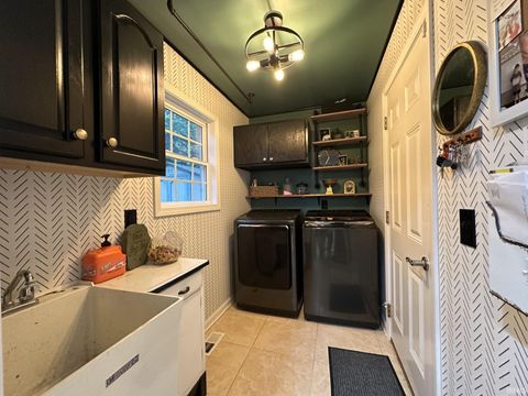Tiny photo for 212 Alexandria Drive, Newburgh, IN 47630 (MLS # 202613825)
