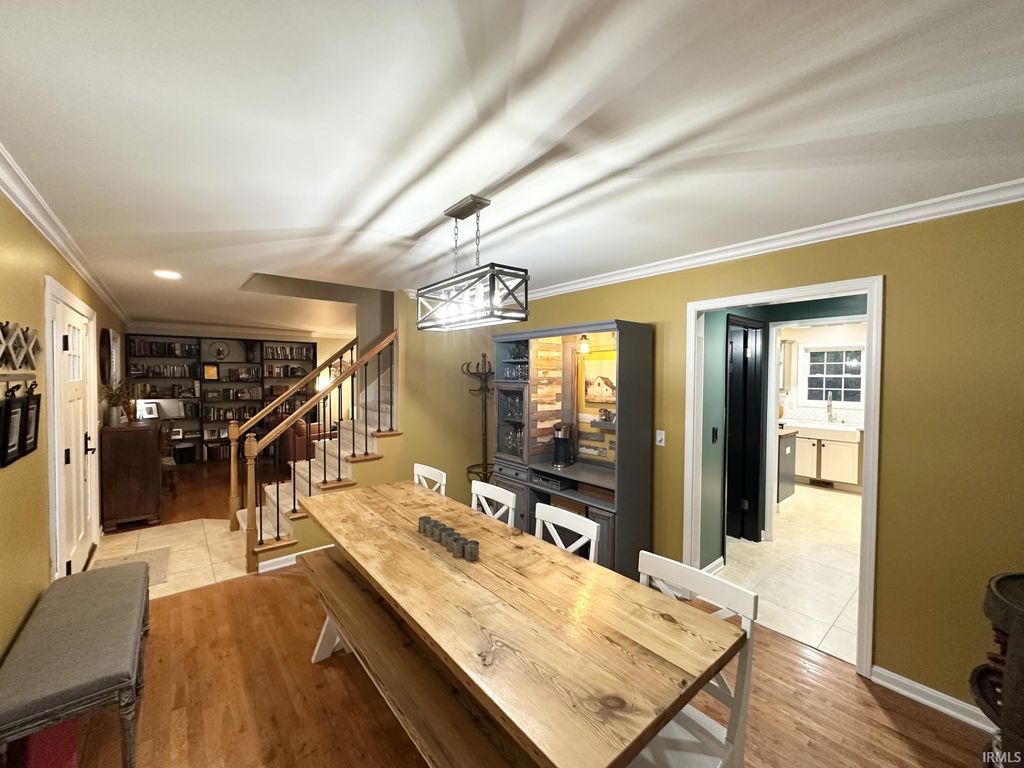 Photo of 212 Alexandria Drive, Newburgh, IN 47630 (MLS # 202613825)