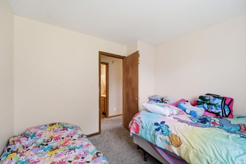 Tiny photo for 505 Schroeder Court, Lafayette, IN 47909 (MLS # 202618806)
