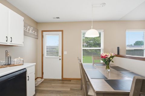 Tiny photo for 505 Schroeder Court, Lafayette, IN 47909 (MLS # 202618806)