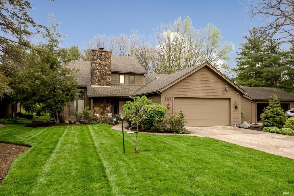 Photo of 6502 E Canal Pointe Lane, Fort Wayne, IN 46804 (MLS # 202614984)