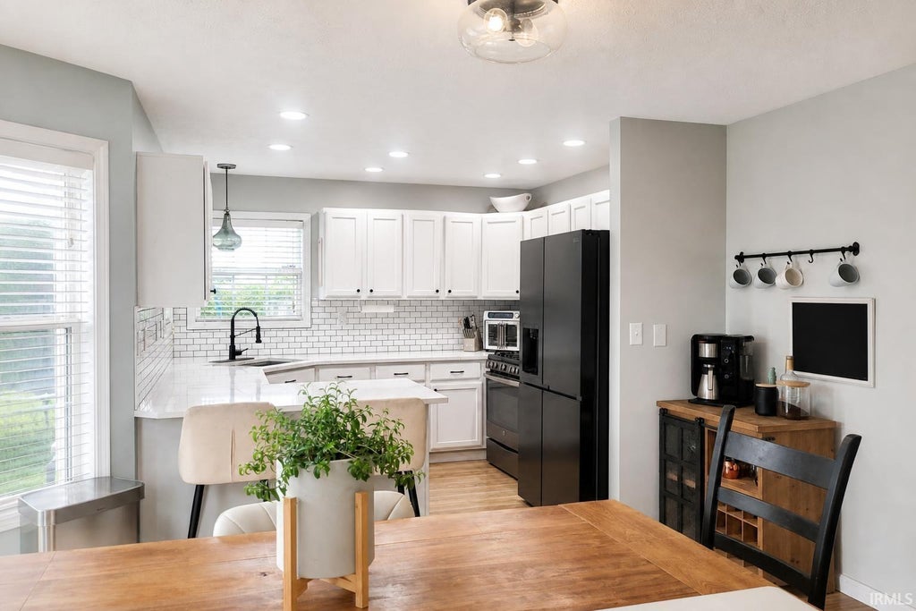 Photo of 6026 Flintlock Drive, West Lafayette, IN 47906 (MLS # 202638972)