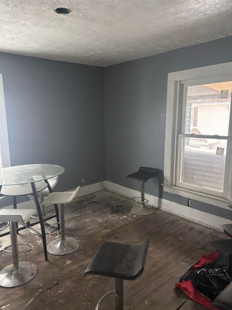 Tiny photo for 319 Kunstman Court, South Bend, IN 46601 (MLS # 202600595)