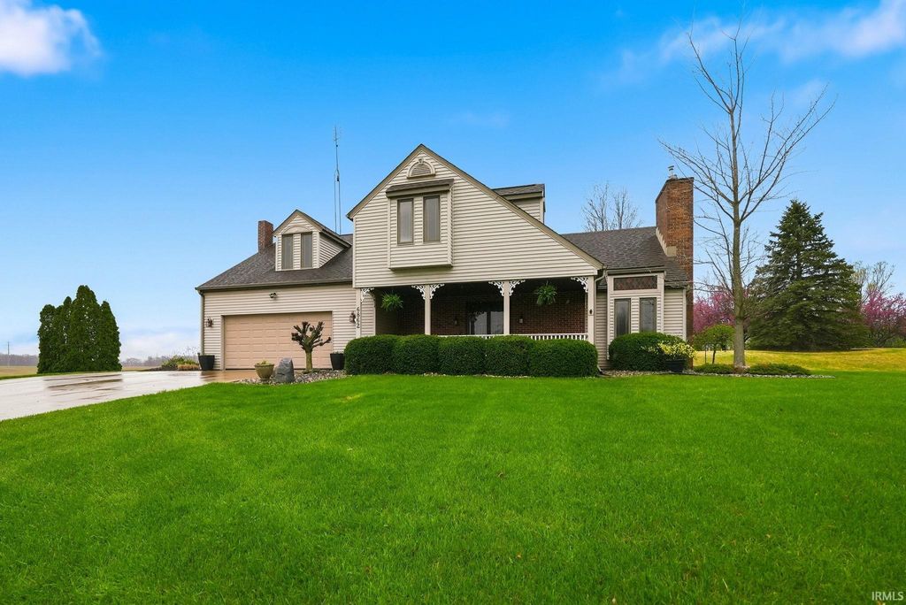 Photo of 6862 County Road 40 Road, Butler, IN 46721 (MLS # 202613325)