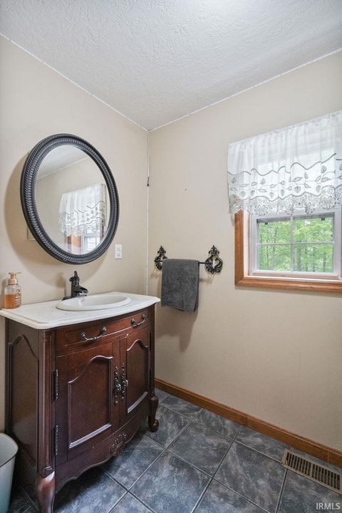Tiny photo for 5450 S Nebraska Street, Marion, IN 46953 (MLS # 202618287)