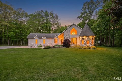Tiny photo for 5450 S Nebraska Street, Marion, IN 46953 (MLS # 202618287)