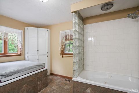 Tiny photo for 5450 S Nebraska Street, Marion, IN 46953 (MLS # 202618287)