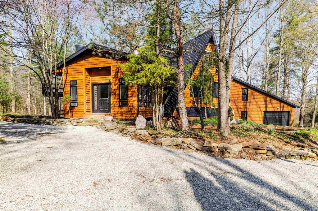 Photo of 123 Empire Lane, Bedford, IN 47421 (MLS # 202614104)