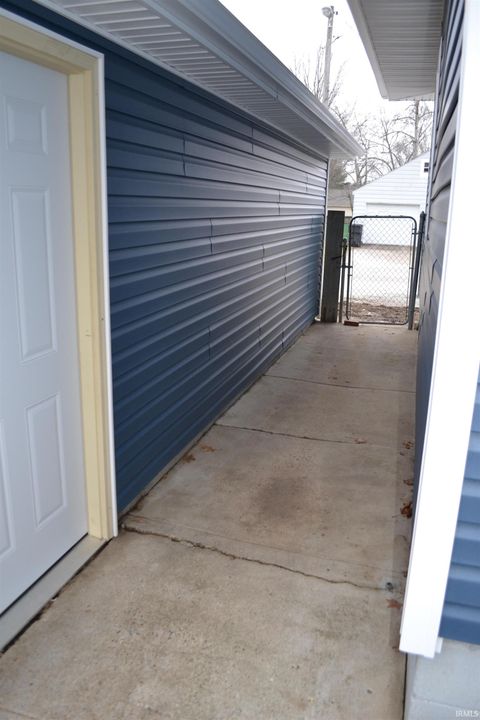 Tiny photo for 1607 S 4Th Street, Lafayette, IN 47905 (MLS # 202600827)