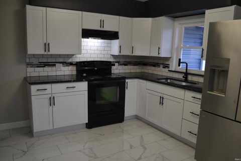 Tiny photo for 1607 S 4Th Street, Lafayette, IN 47905 (MLS # 202600827)