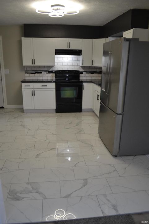 Tiny photo for 1607 S 4Th Street, Lafayette, IN 47905 (MLS # 202600827)