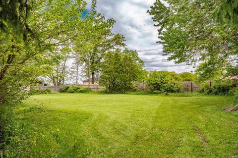 Tiny photo for 3028 Kingsley Drive, Fort Wayne, IN 46815 (MLS # 202618367)