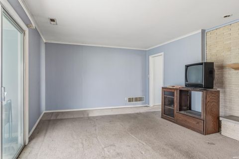 Tiny photo for 3028 Kingsley Drive, Fort Wayne, IN 46815 (MLS # 202618367)