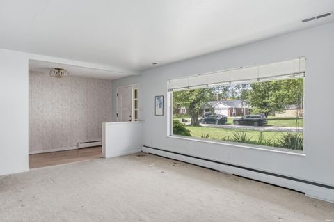Tiny photo for 3028 Kingsley Drive, Fort Wayne, IN 46815 (MLS # 202618367)