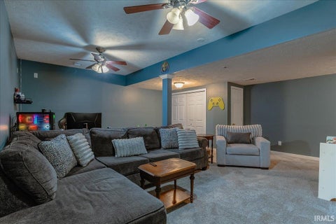 Tiny photo for 5899 Greensboro Drive, Newburgh, IN 47630 (MLS # 202643810)