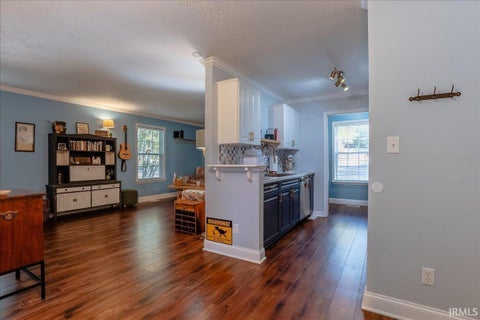 Tiny photo for 5899 Greensboro Drive, Newburgh, IN 47630 (MLS # 202643810)