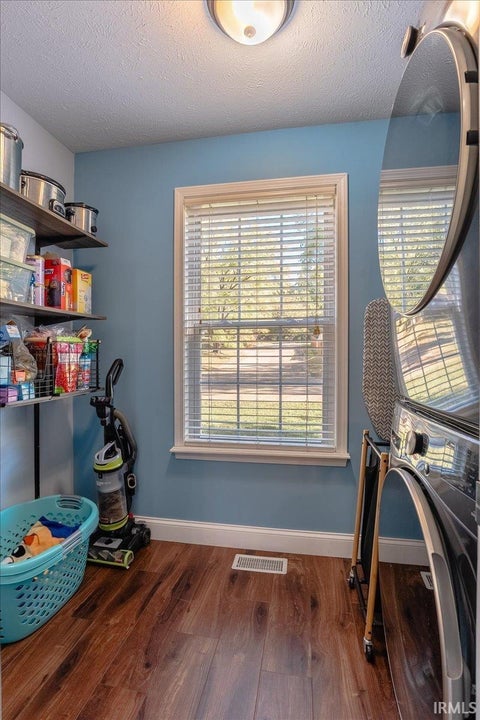 Tiny photo for 5899 Greensboro Drive, Newburgh, IN 47630 (MLS # 202643810)