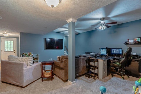 Tiny photo for 5899 Greensboro Drive, Newburgh, IN 47630 (MLS # 202643810)