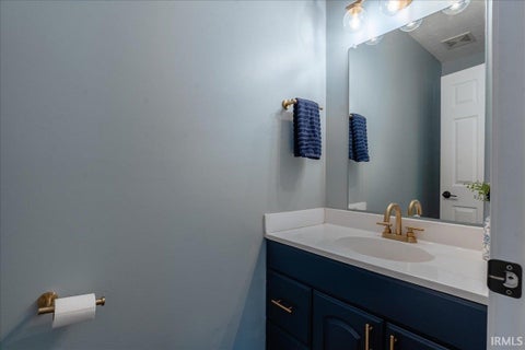 Tiny photo for 5899 Greensboro Drive, Newburgh, IN 47630 (MLS # 202643810)