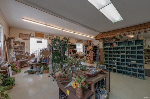 Tiny photo for 315 N Jefferson Street, Converse, IN 46919 (MLS # 202605089)