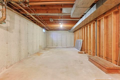 Tiny photo for 3608 Cortland Drive, Elkhart, IN 46514 (MLS # 202605691)