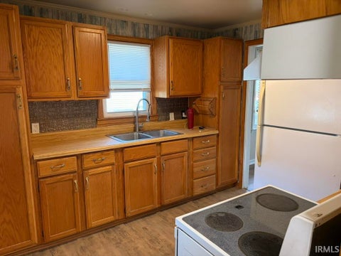 Tiny photo for 1717 N Webster Street, Kokomo, IN 46901 (MLS # 202641041)