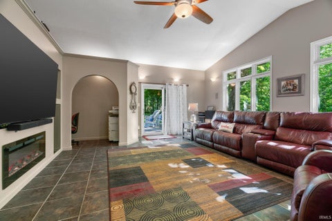 Tiny photo for 8900 Kirkridge Lane, Lafayette, IN 47905 (MLS # 202623991)