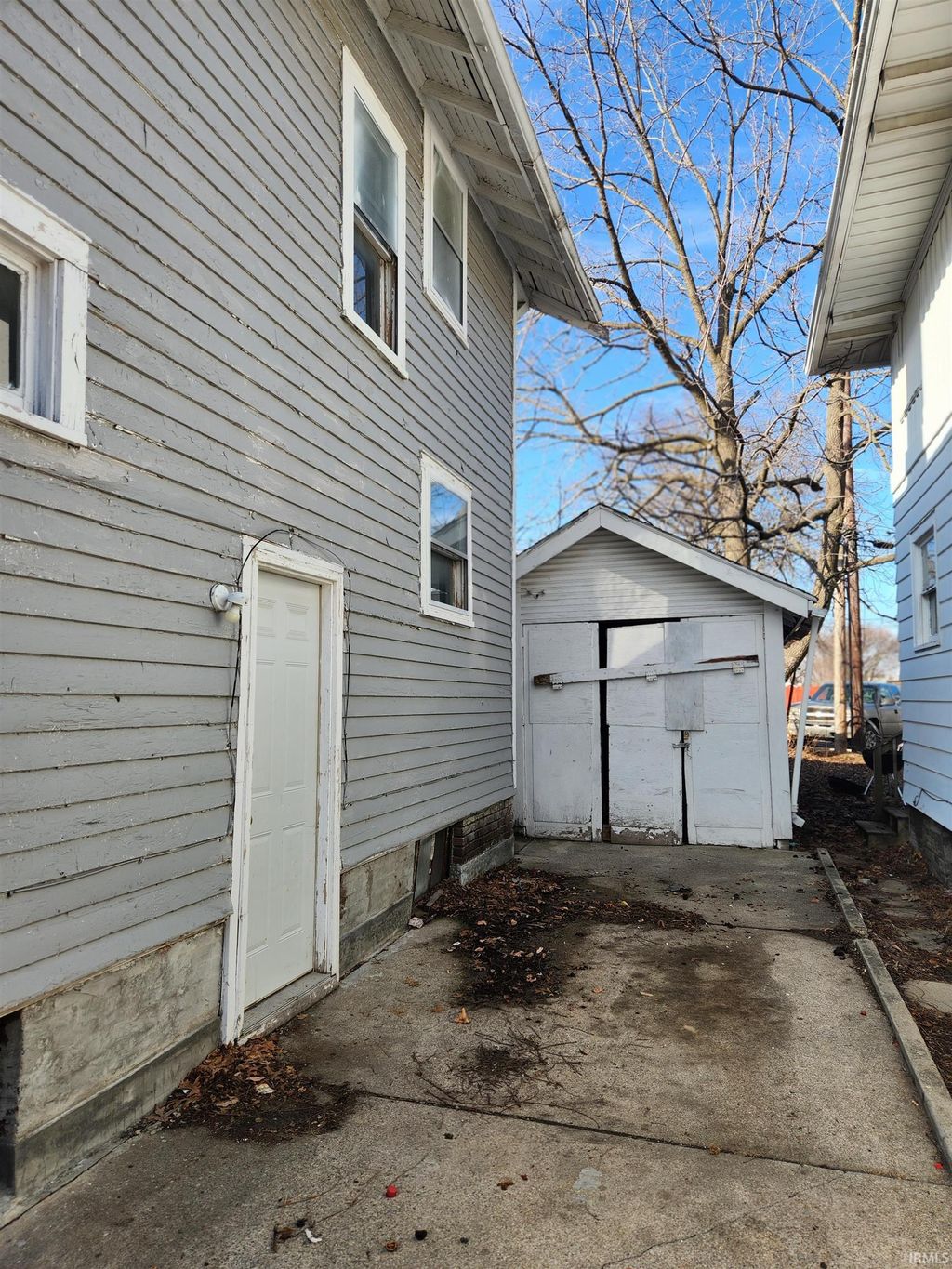 Photo of 460 Violet Court, Fort Wayne, IN 46807 (MLS # 202604917)