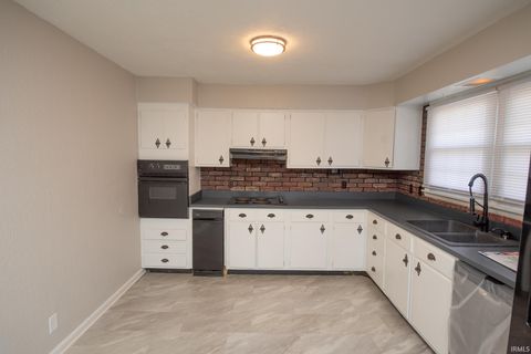 Tiny photo for 5 Samuel Court, Lafayette, IN 47905 (MLS # 202609820)