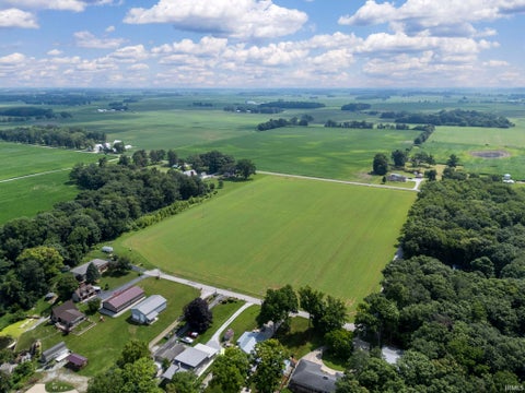 Tiny photo for TBD E Highchew (LOT 4) Court, Monticello, IN 47960 (MLS # 202630059)