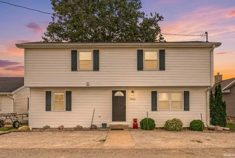 Photo of 4905 N 290 W Road, Howe, IN 46746 (MLS # 202627956)