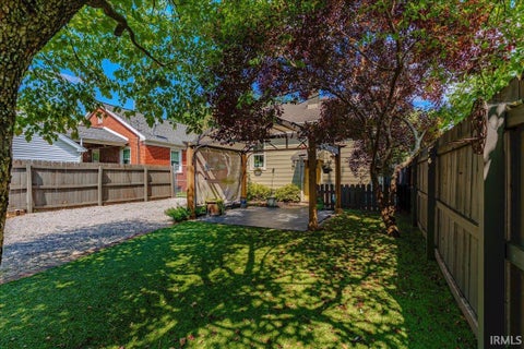 Tiny photo for 703 S Frederick Street, Evansville, IN 47714 (MLS # 202632086)