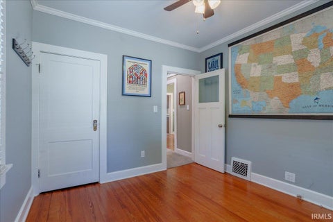 Tiny photo for 703 S Frederick Street, Evansville, IN 47714 (MLS # 202632086)