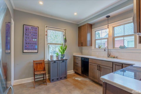Tiny photo for 703 S Frederick Street, Evansville, IN 47714 (MLS # 202632086)