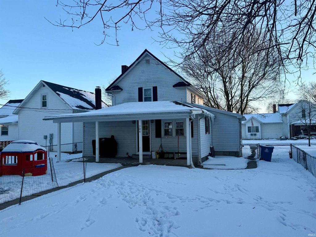 Photo of 706 E 9th Street, Auburn, IN 46706 (MLS # 202603317)