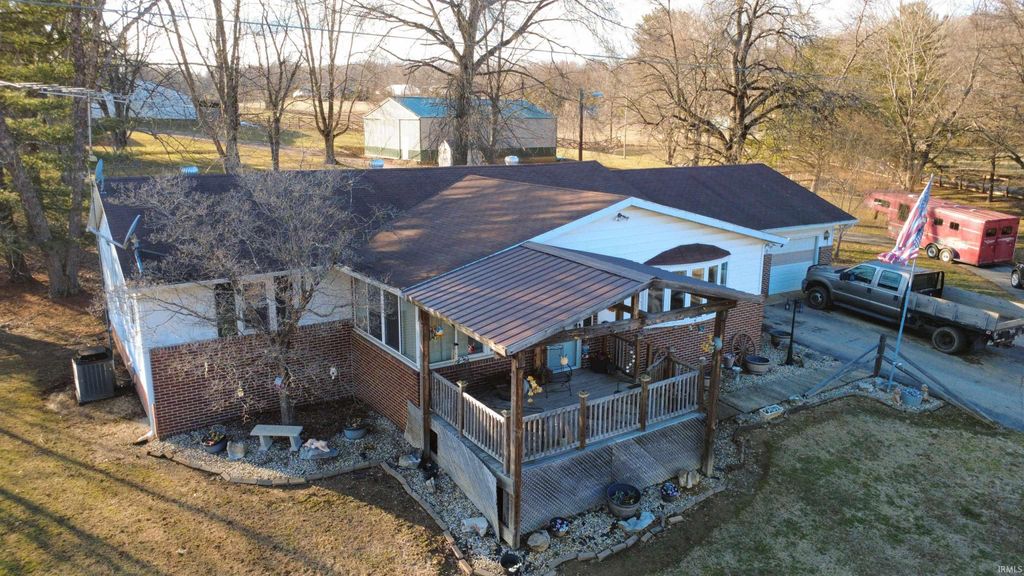 Photo of 3865 Bakers School Road, Spencer, IN 47460 (MLS # 202605274)
