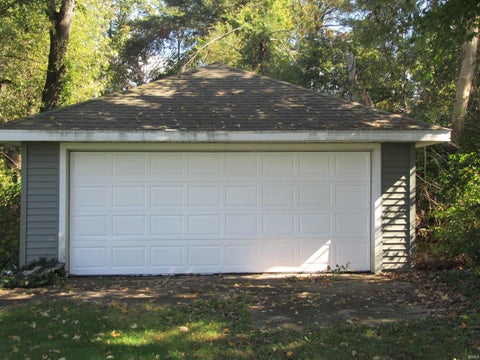 Tiny photo for 55616 Corwin Road, Elkhart, IN 46514 (MLS # 202642449)
