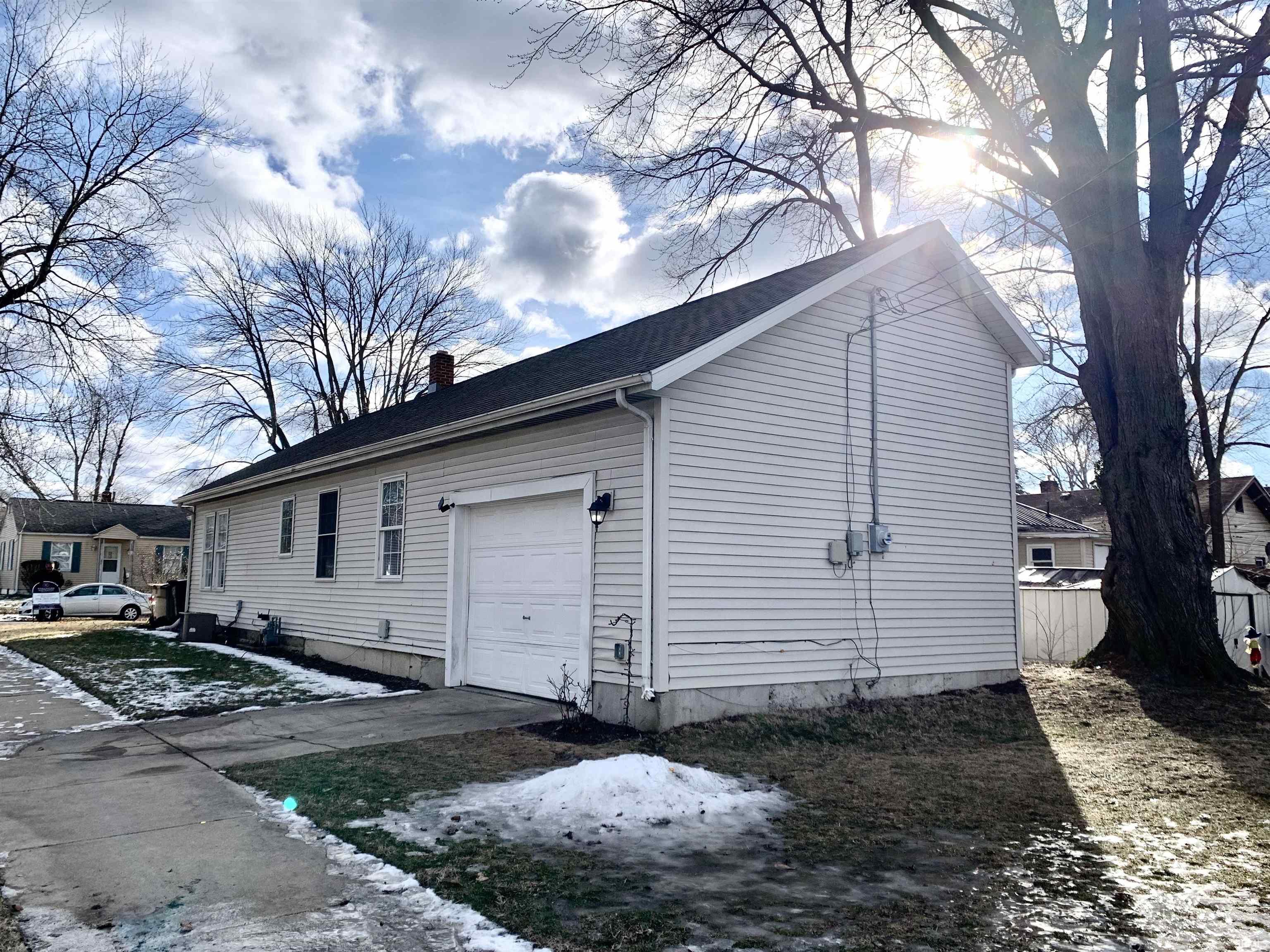 South Bend, Indiana 46615, United States, 3 Bedrooms Bedrooms, ,1 BathroomBathrooms,Residential,Active,3526