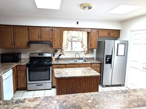 Tiny photo for 3304 S 18th Street, Lafayette, IN 47909 (MLS # 202535669)