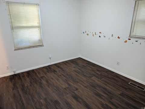 Tiny photo for 3304 S 18th Street, Lafayette, IN 47909 (MLS # 202535669)