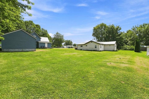 Tiny photo for 712 N Cavin Street, Ligonier, IN 46767 (MLS # 202634189)