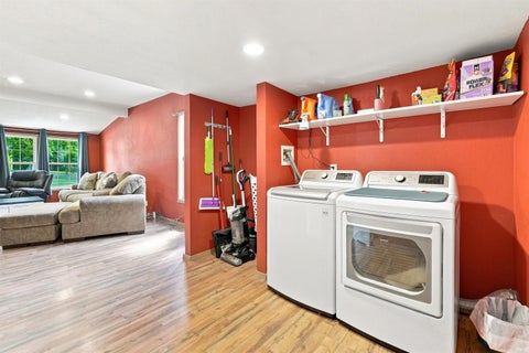 Tiny photo for 712 N Cavin Street, Ligonier, IN 46767 (MLS # 202634189)
