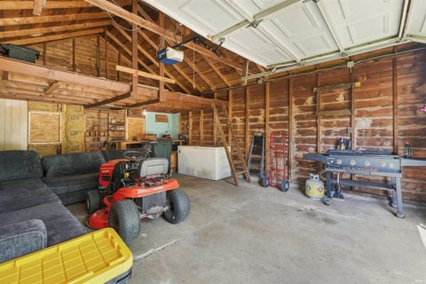 Tiny photo for 712 N Cavin Street, Ligonier, IN 46767 (MLS # 202634189)