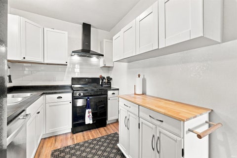 Tiny photo for 712 N Cavin Street, Ligonier, IN 46767 (MLS # 202634189)