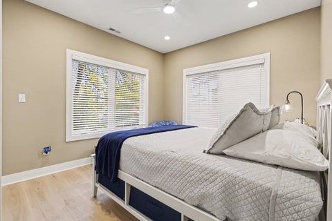 Tiny photo for 1253 Corby Boulevard #B, South Bend, IN 46617 (MLS # 202644938)