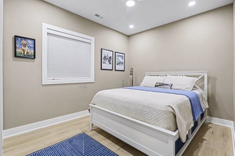 Tiny photo for 1253 Corby Boulevard #B, South Bend, IN 46617 (MLS # 202644938)