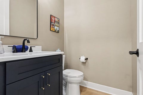 Tiny photo for 1253 Corby Boulevard #B, South Bend, IN 46617 (MLS # 202644938)