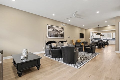 Tiny photo for 1253 Corby Boulevard #B, South Bend, IN 46617 (MLS # 202644938)