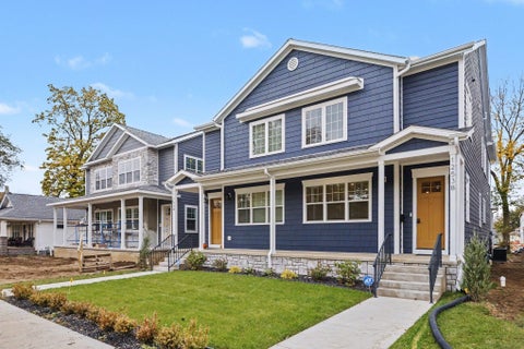 Tiny photo for 1253 Corby Boulevard #B, South Bend, IN 46617 (MLS # 202644938)
